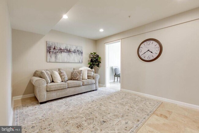 Building Photo - 7217 Maidstone Pl