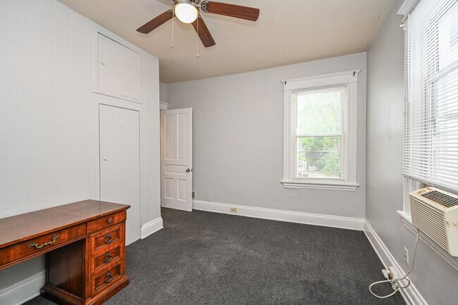 Building Photo - 2535 Vestry Ave