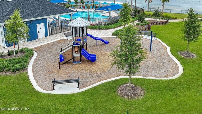 Building Photo - 10654 Towns Wy