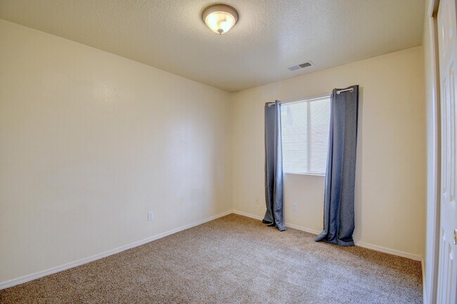 Building Photo - 6808 Candelia Ave NW