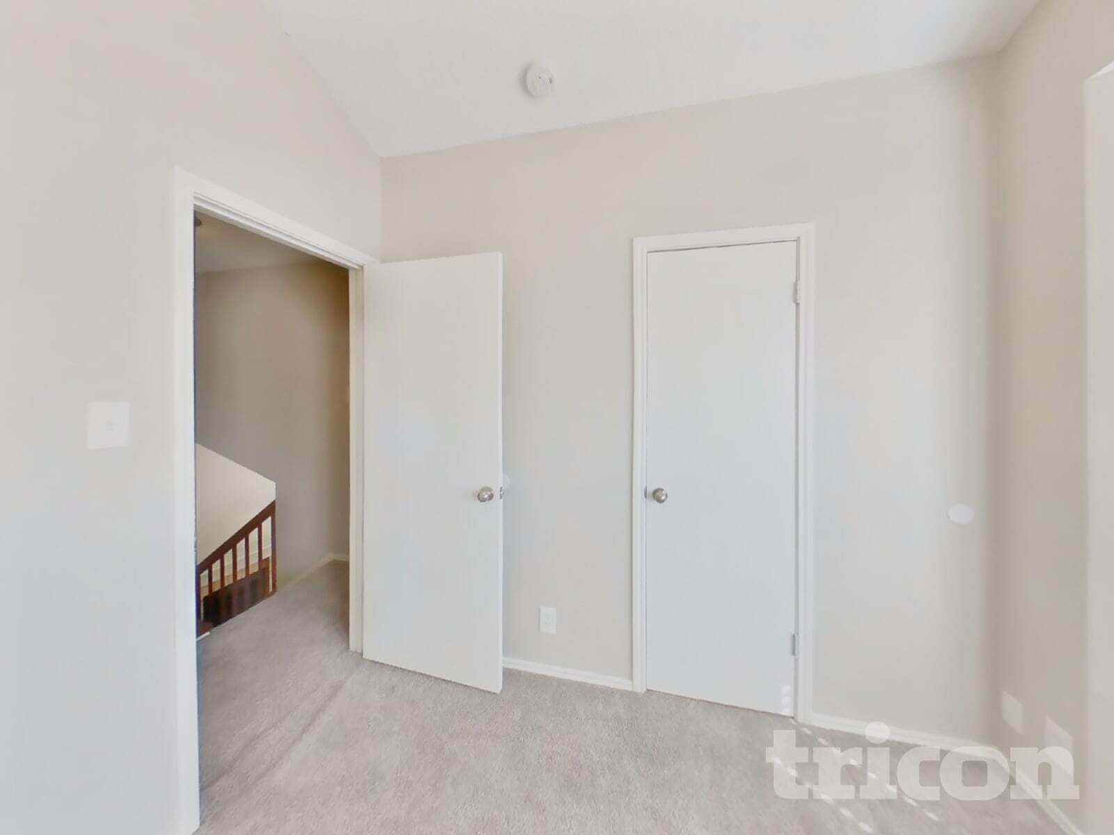 Building Photo - 10223 Canton Fld Dr