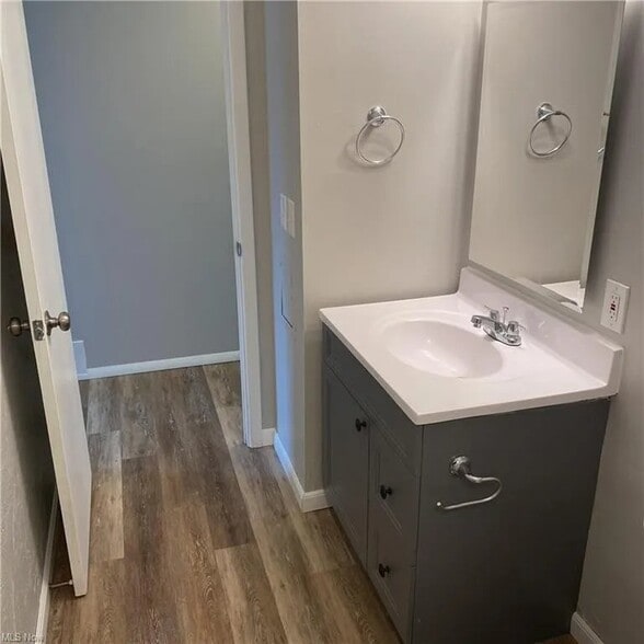 Building Photo - 533 Bon Air Ave