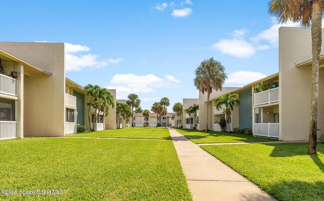 Building Photo - 250 N Banana River Dr