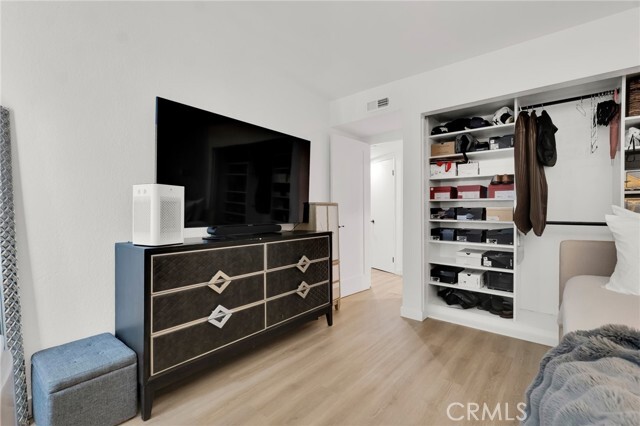 Building Photo - 5530 Thornburn St