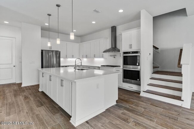 Building Photo - 475 Marquesa Cir