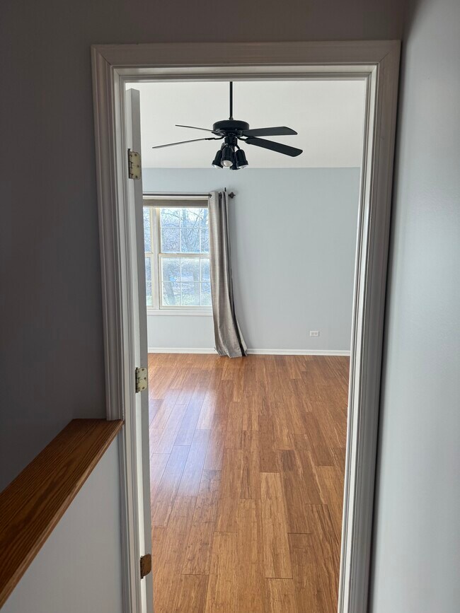 Building Photo - 1397 Ashbury Ln E