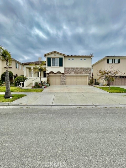 Building Photo - 1211 Chesapeake Dr