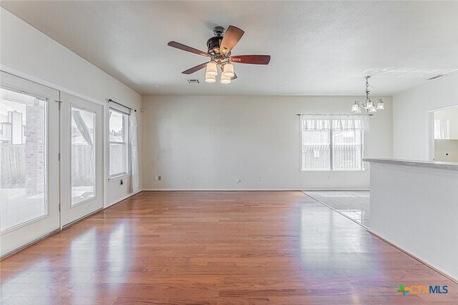 Building Photo - 514 Prospector Trl