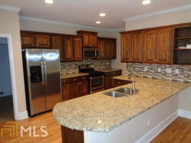 Building Photo - 806 Ridge Creek Ln