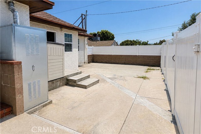 Building Photo - 2431 N Lamer St