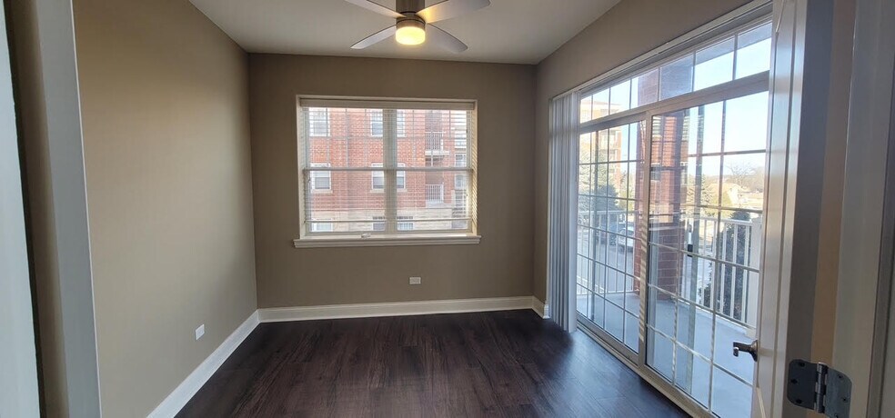 Building Photo - 1 Itasca Pl