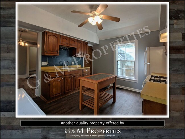 Building Photo - 3-Bedroom Rental Home: South Wedge Neighbo...