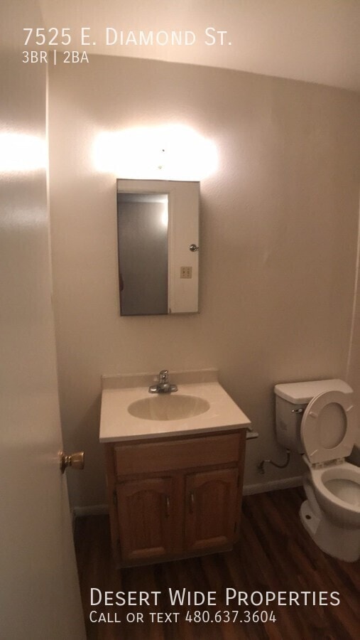 Building Photo - 7525 E Diamond St