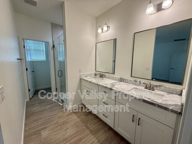 Building Photo - 40516 N 3rd Ave