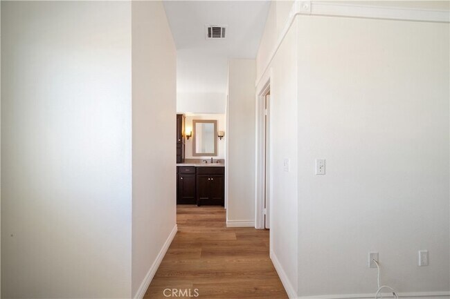 Building Photo - 19422 Totem Ct