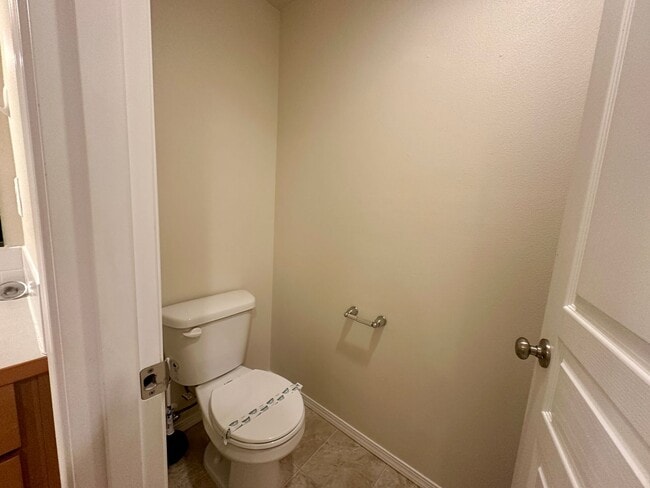 Building Photo - Newly built (2019) single-family