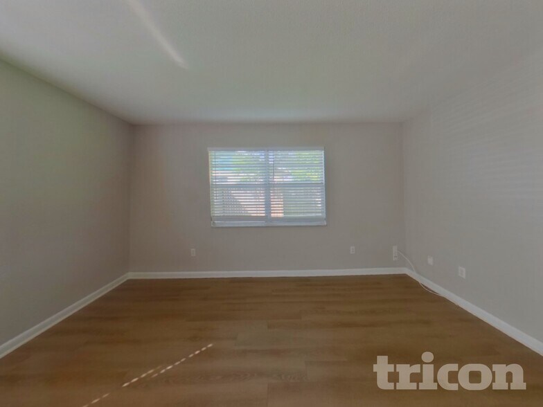 Building Photo - 1108 Fountainhead Drive Deltona FL