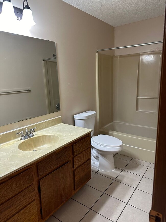 Building Photo - One Bedroom