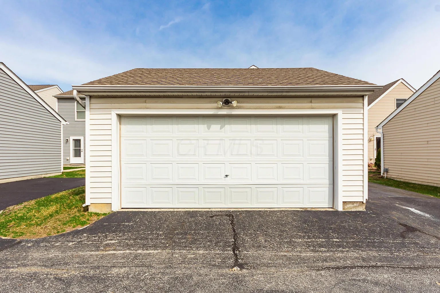 Comes with new garage opener - 4769 Hoseah St