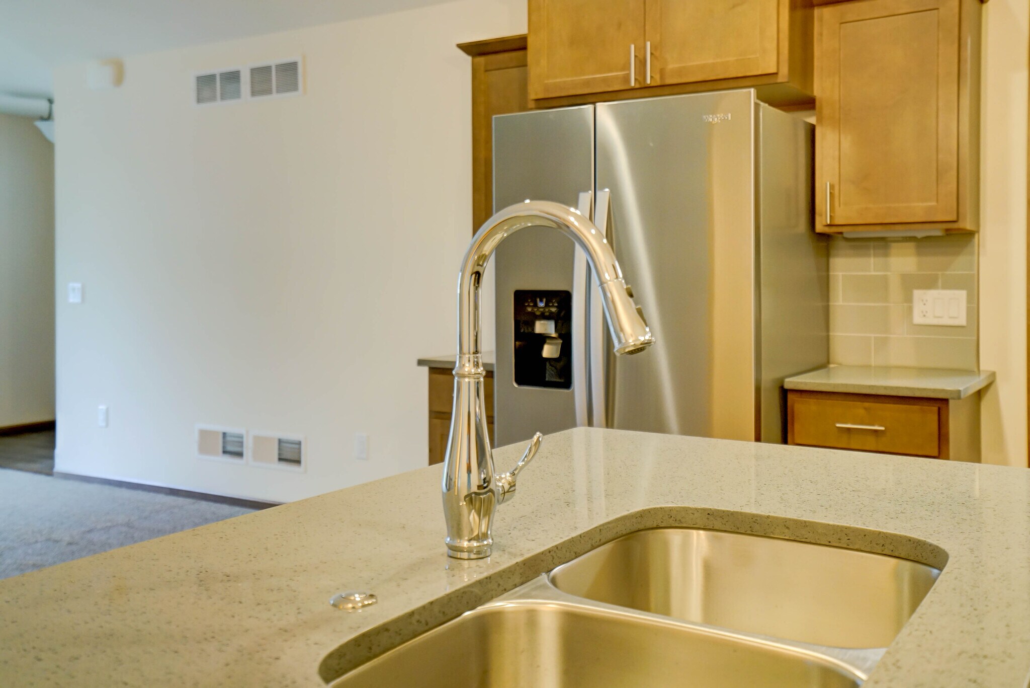 Building Photo - 440 Odyssey Ct