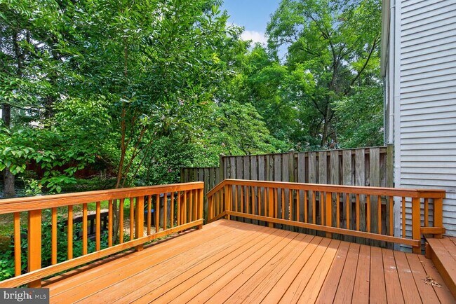 Building Photo - 8228 Goldstream Ct