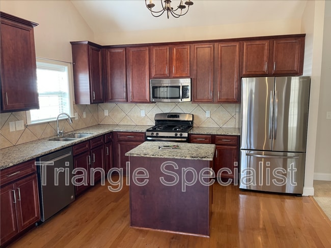 Building Photo - 847 Ribbonleaf Ln