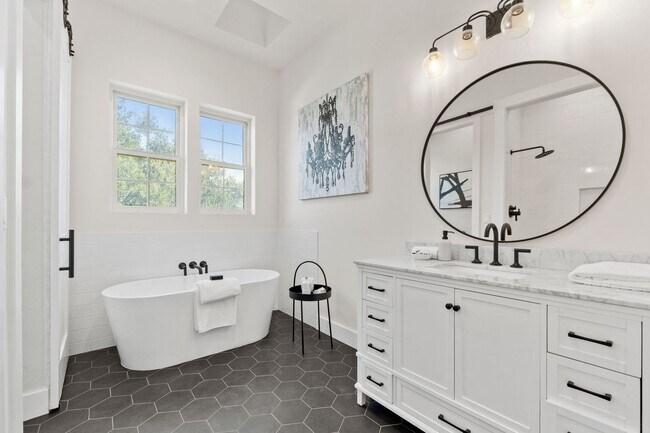 Building Photo - $15,995 - Stunning Executive Estate in Wil...