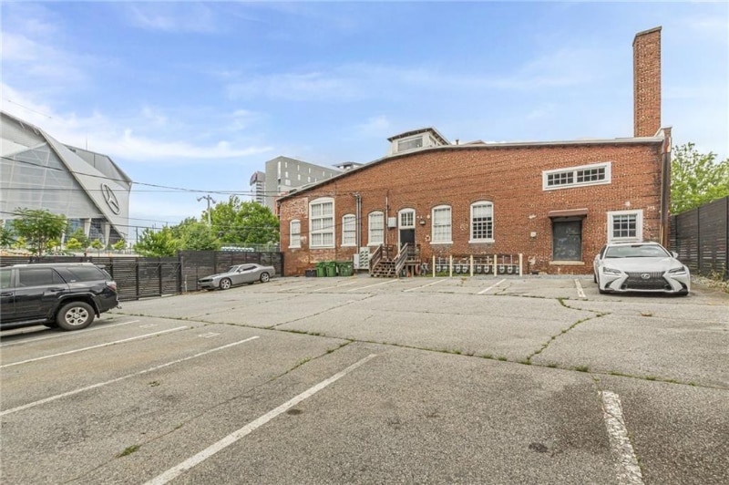 Building Photo - 63 Mangum St SW