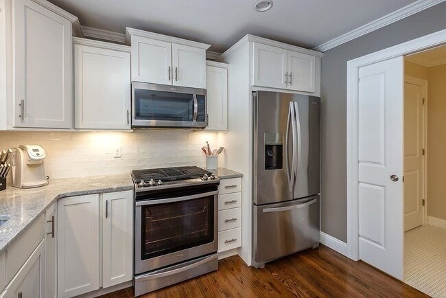 Building Photo - 1405 Commerce Way
