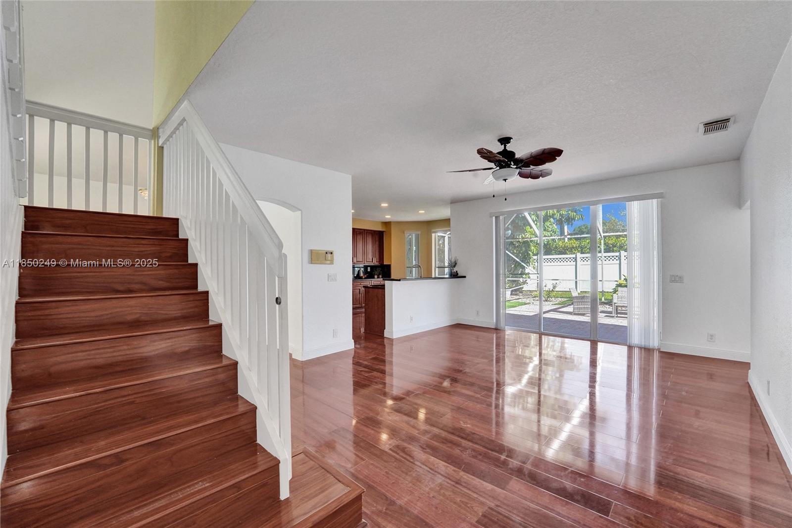 Building Photo - 10730 NW 56th Ct