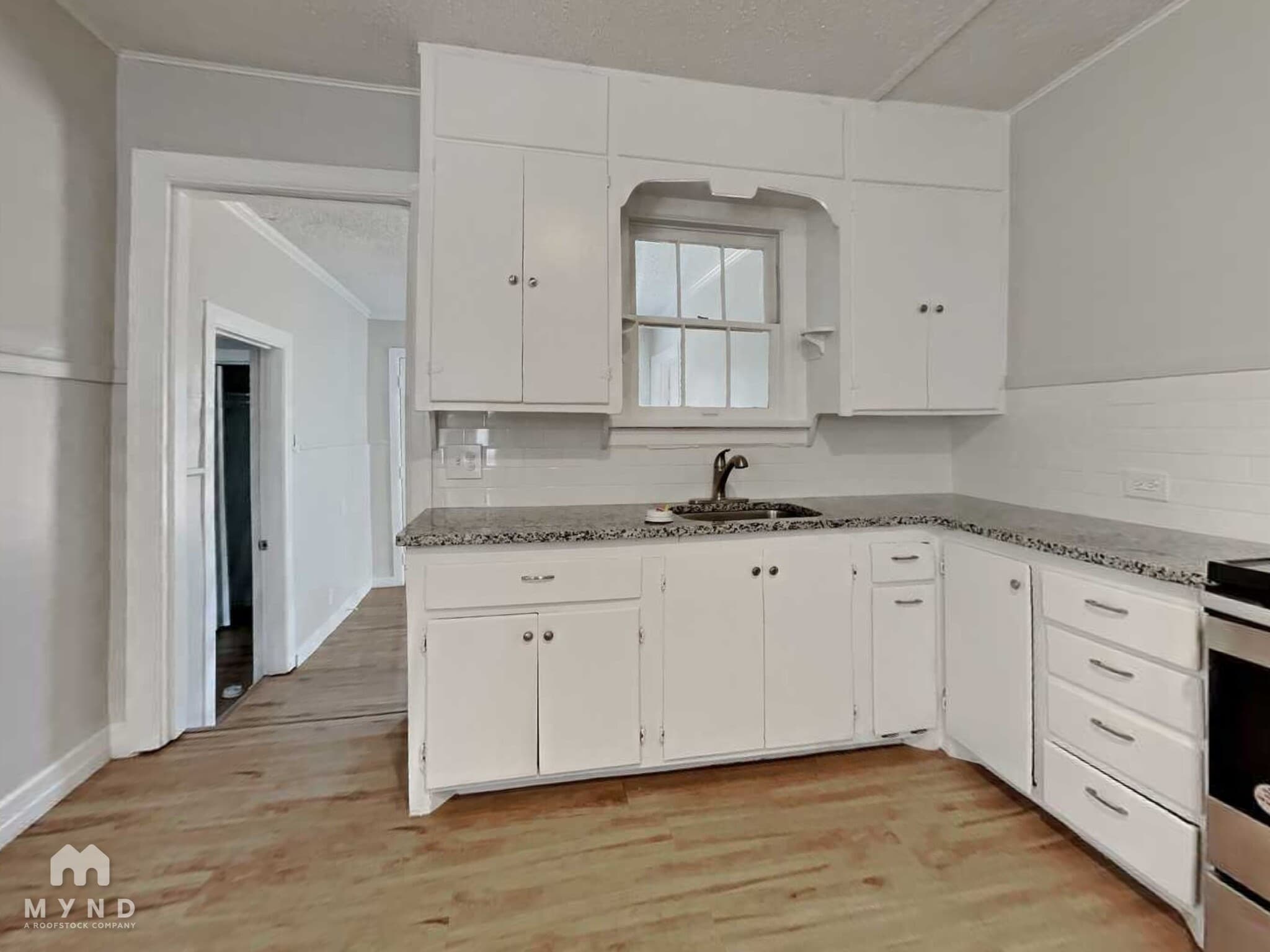 Building Photo - 2216 28th St