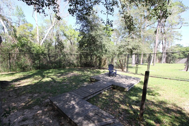 Building Photo - 11518 Bogs Rd