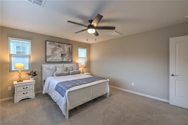 Building Photo - 3213 Molinos Dr