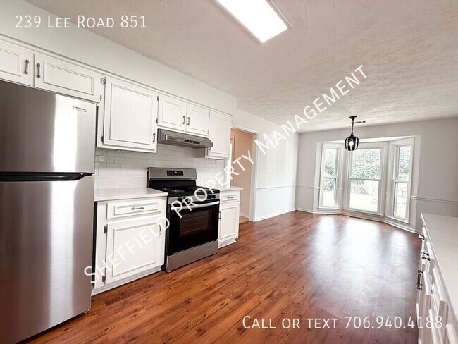 Building Photo - 239 Lee Road 851