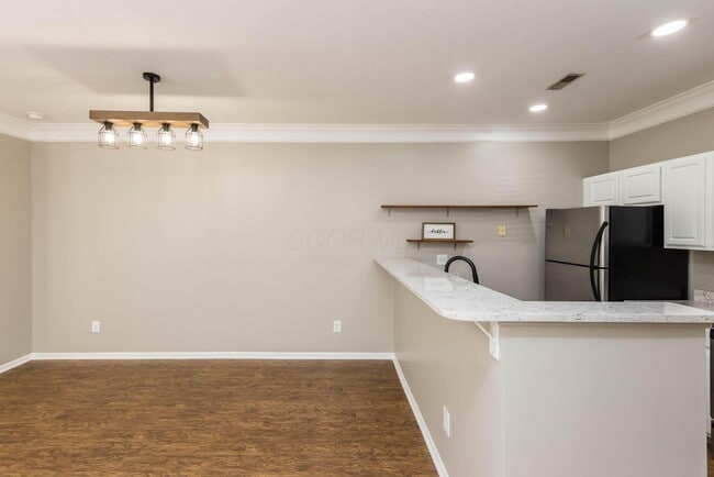 Building Photo - 6010 Inishmore Ln