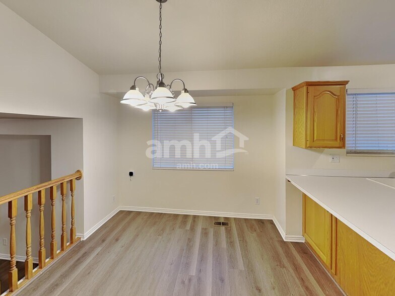 Building Photo - 1871 N 750 W