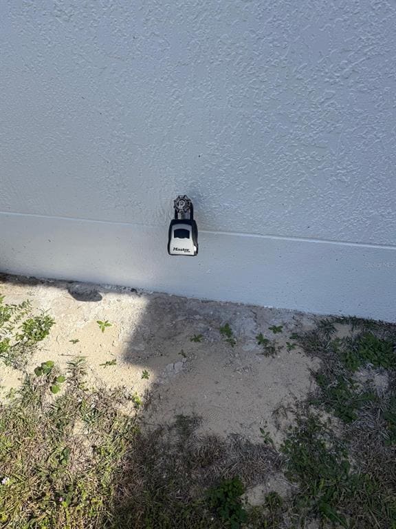 Building Photo - 315 Edgewood Ct