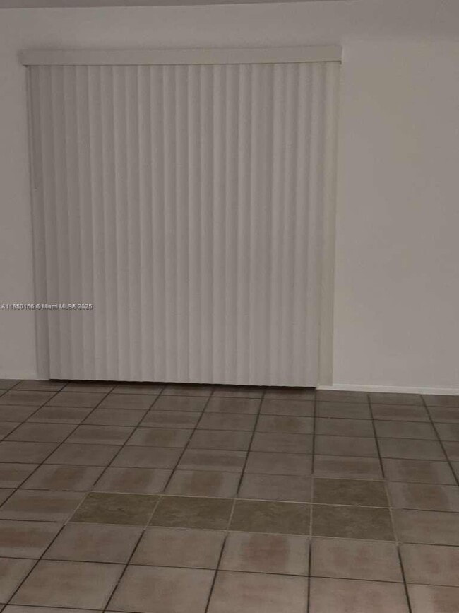 Building Photo - 9203 NW 38th Dr