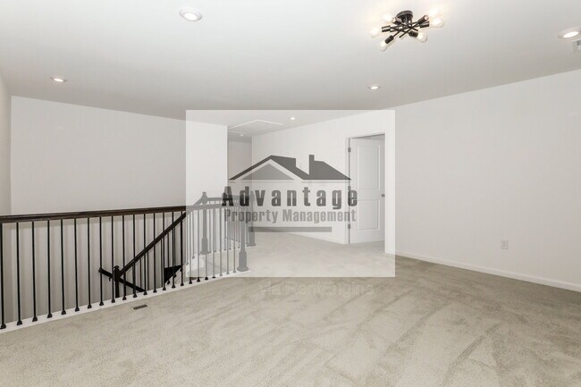 Building Photo - 141 Himalaya Way