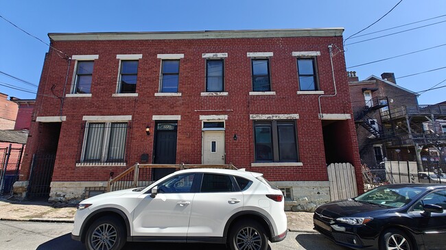 Building Photo - 1218 Veto St