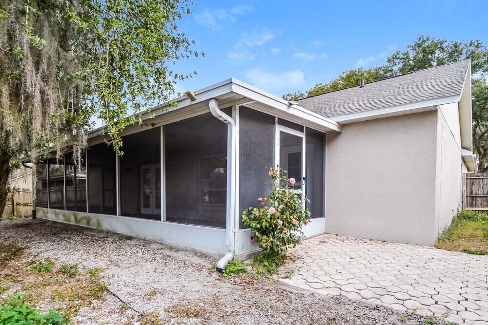 Building Photo - 1220 Twin Rivers Blvd