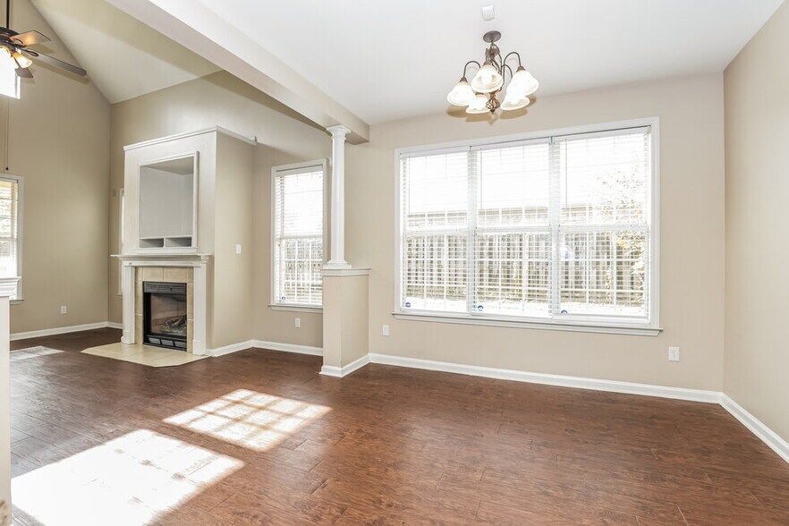 Building Photo - 8518 Griffin Park Dr