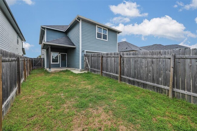 Building Photo - 133 Everglades Dr