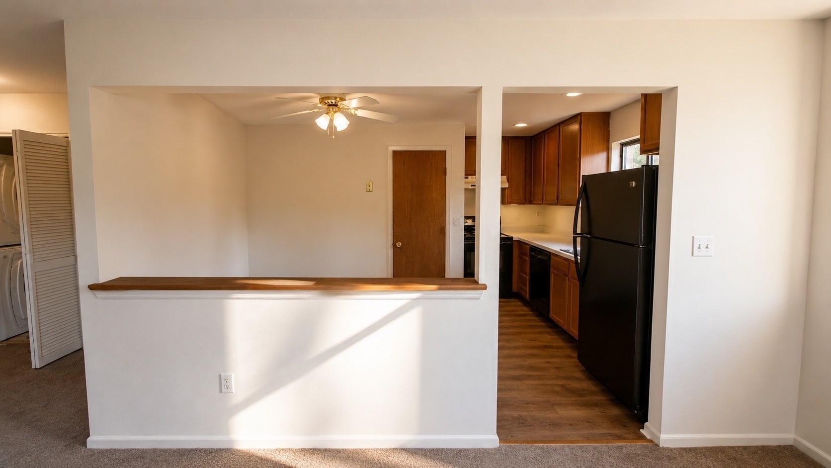 EAT IN KITCHEN - 4116 Birchwood Ct