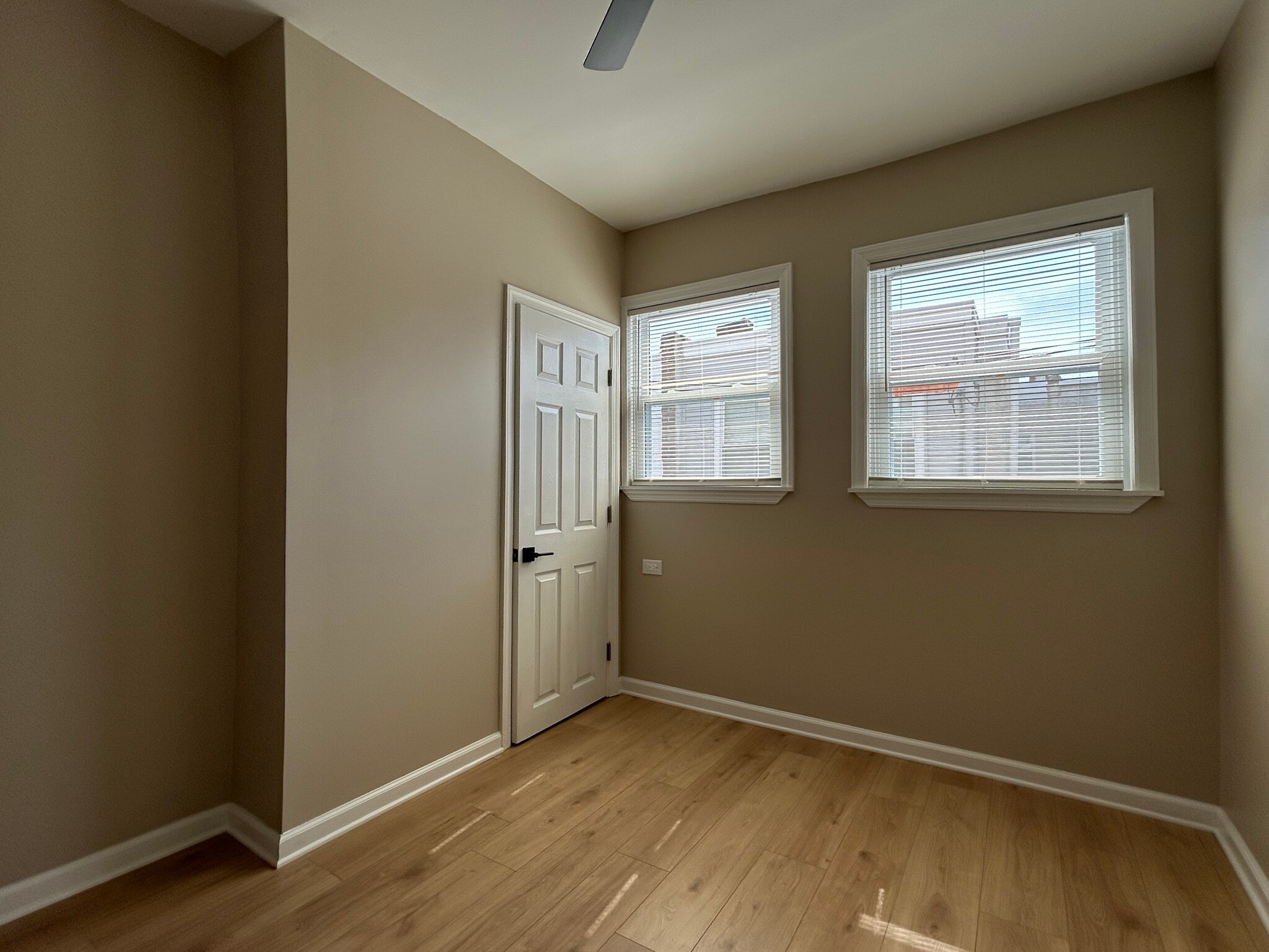 Building Photo - 2054 Mercy St