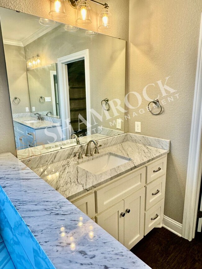 Building Photo - Beautiful 3/2 in Lakeland Meadows!