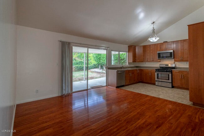 Building Photo - 29352 Trailway Ln