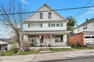 Building Photo - 196-198 Chamberlain St
