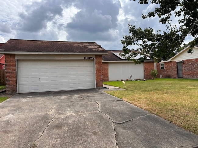 Building Photo - 16327 Beretta Ct