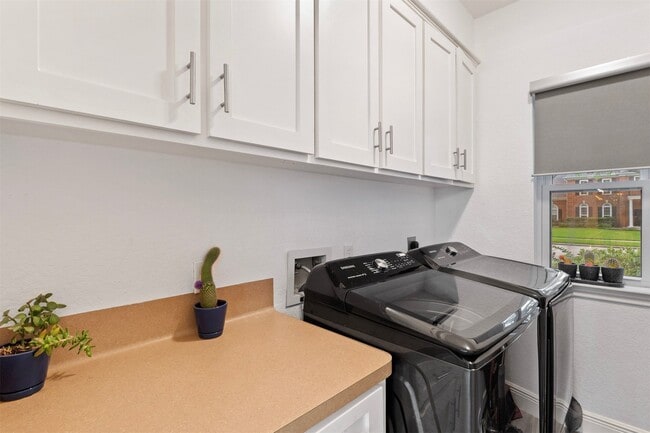 Building Photo - 3114 W Autumn Run Cir